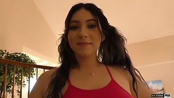 Amilia Onyx, The Sexiest College Girl In The Game, Wants You To Cum Inside Her