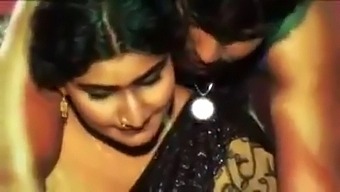 Sensual Tamil Mature Woman In Steamy Video
