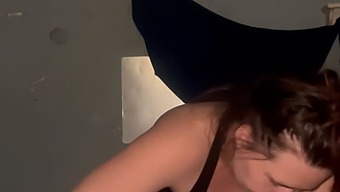 Amateur Sex Tape Features Leglocking Seduction